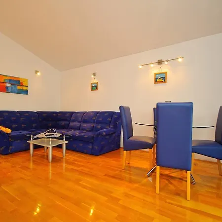 Lea Apartment Podstrana